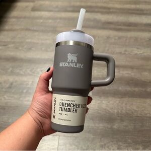 Stanley Gray Quencher H2.0 Tumbler
